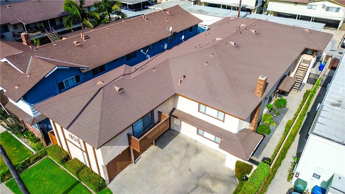 10515 Downey Ave