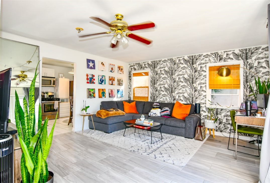 132 E 18th Street