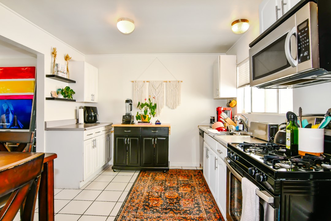 132 E 18th Street