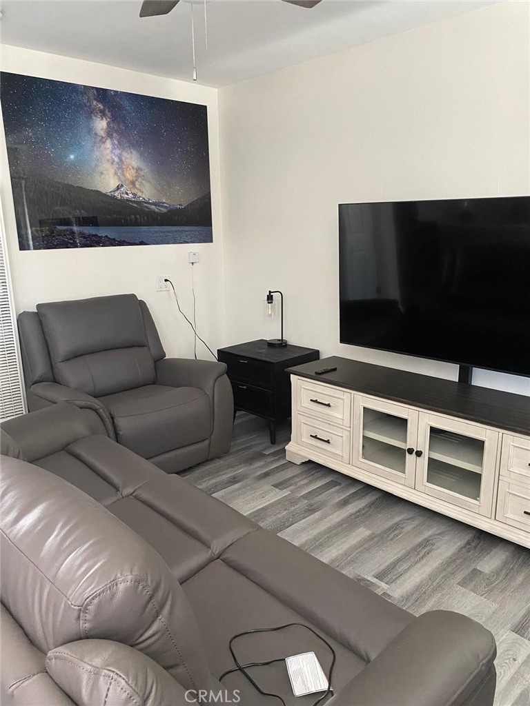 1030 W Romneya Drive