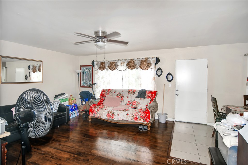 1003 W Bishop