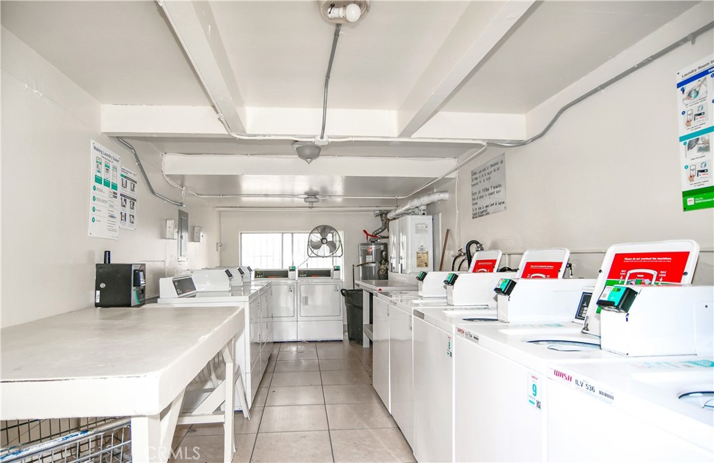 1003 W Bishop