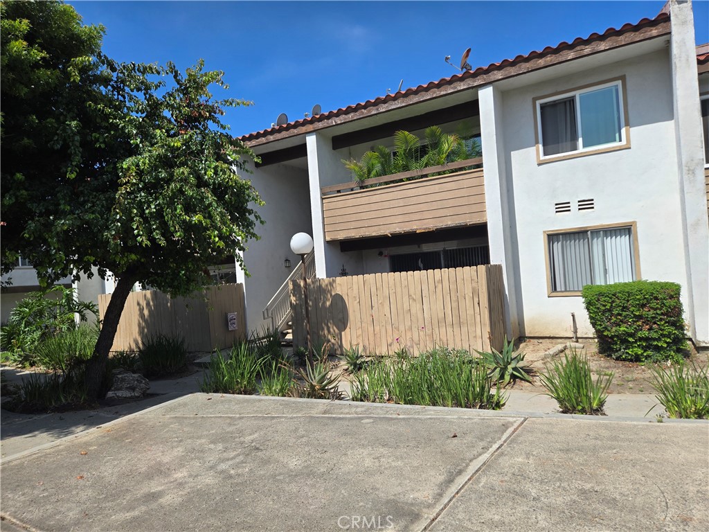 2501 W Sunflower F4