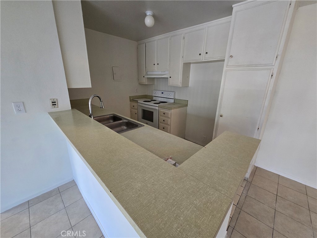 2501 W Sunflower F4