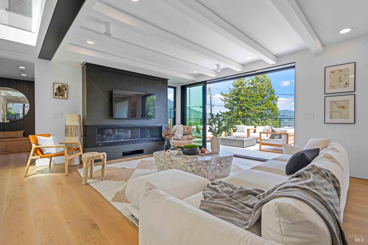 975 Greenhill Road