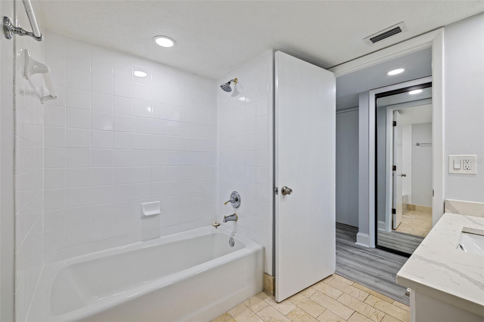 5020 MILL POND RD #3158 & 3160