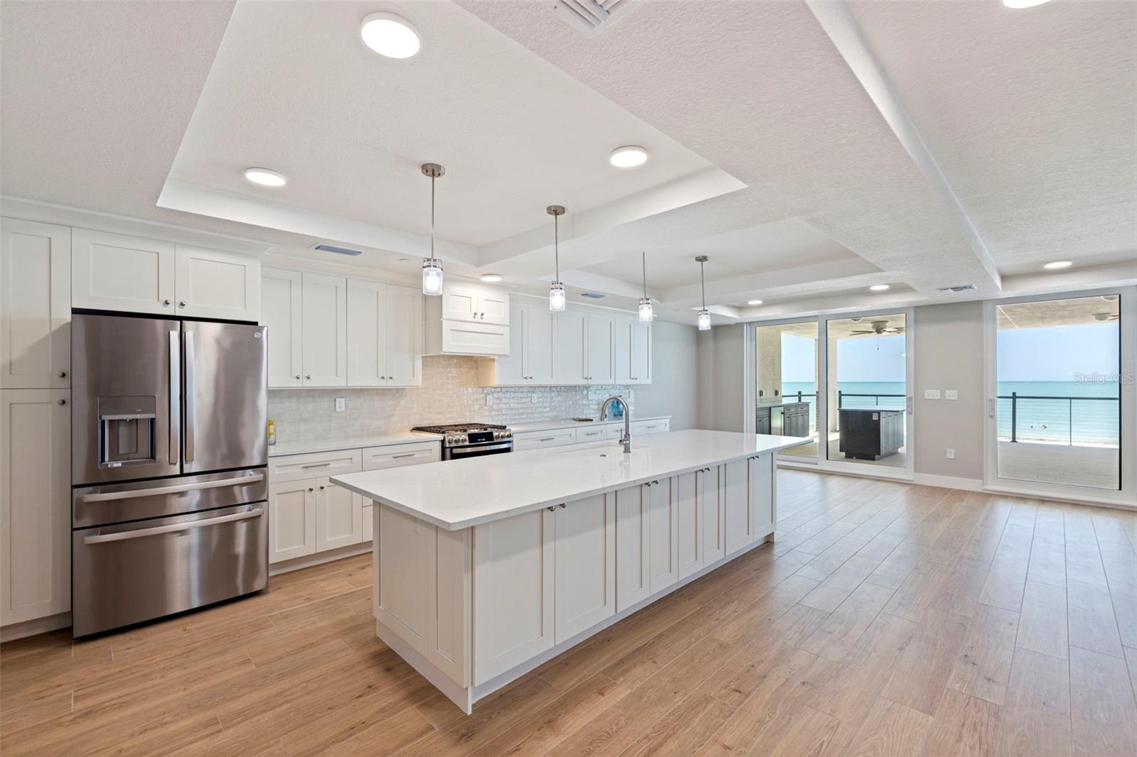 14048 GULF BLVD #201