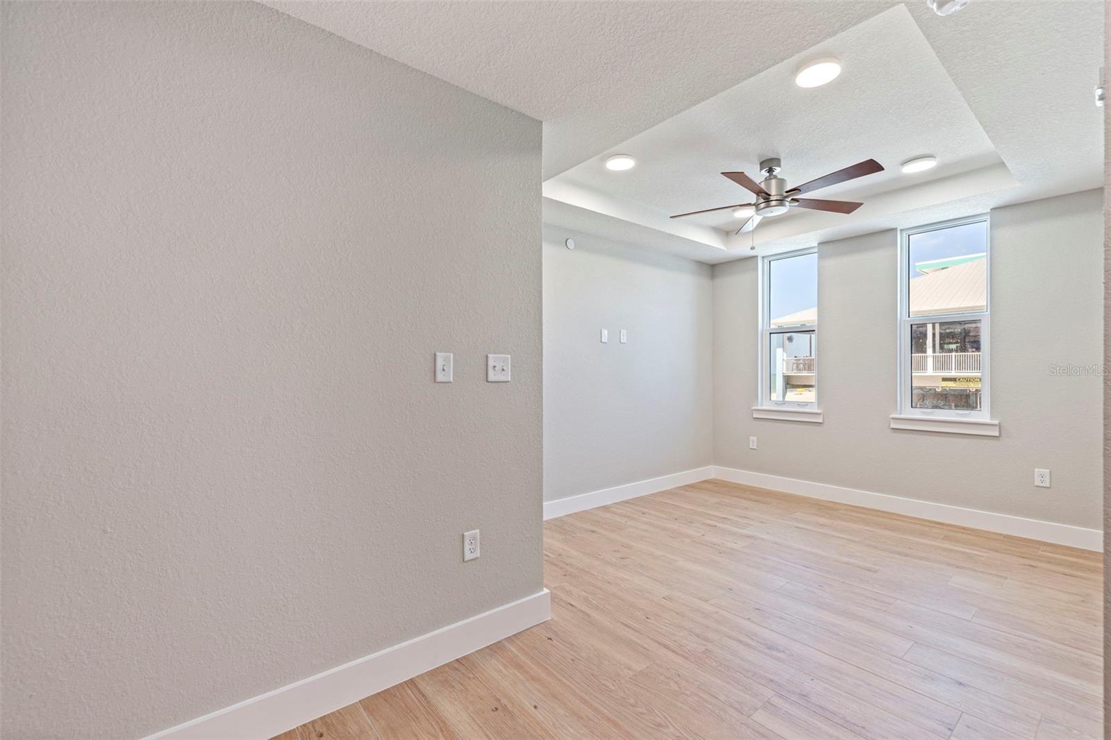 14048 GULF BLVD #201