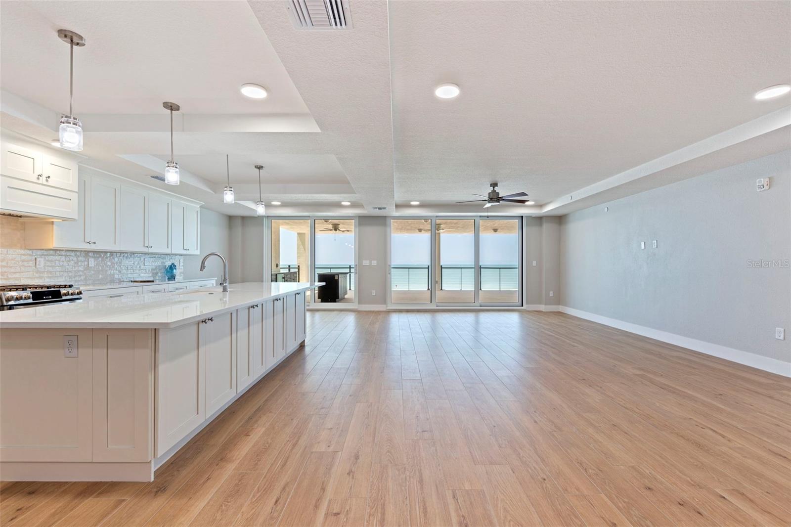 14048 GULF BLVD #201