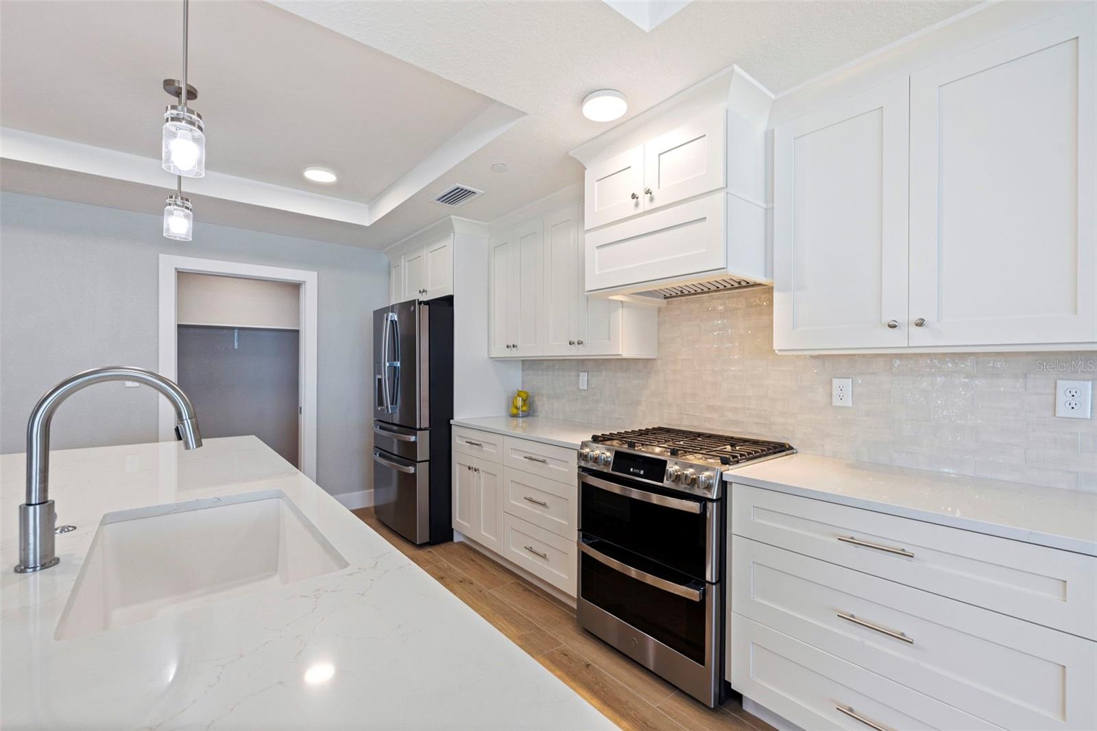 14048 GULF BLVD #201