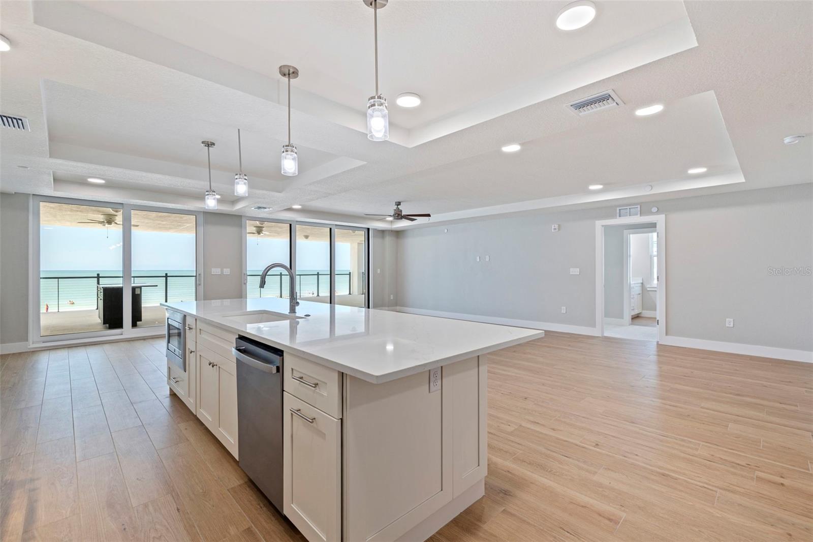 14048 GULF BLVD #201