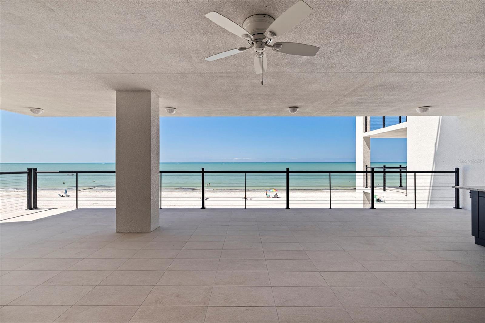 14046 GULF BLVD #302