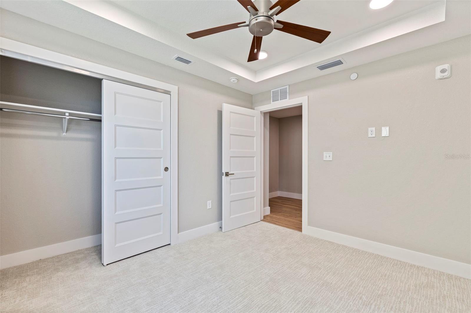 14046 GULF BLVD #302