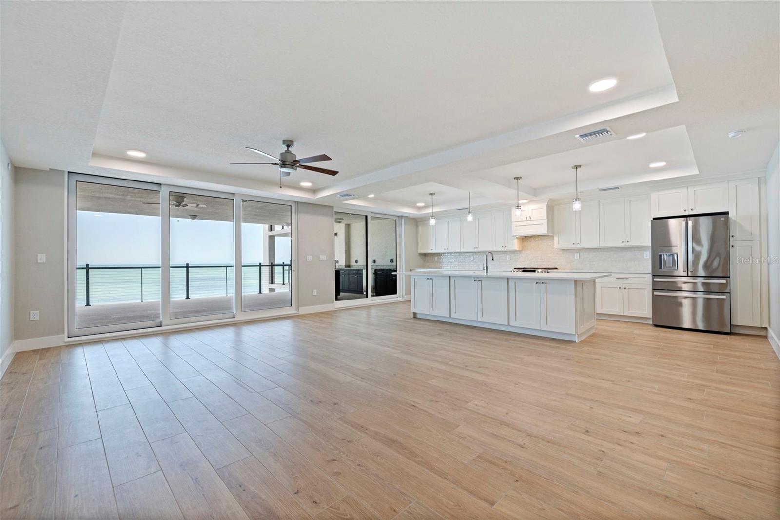 14046 GULF BLVD #302