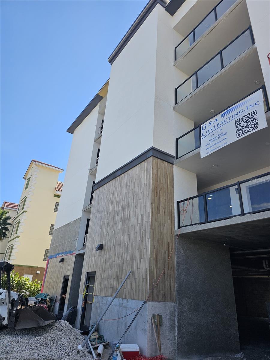 14048 GULF BLVD #301