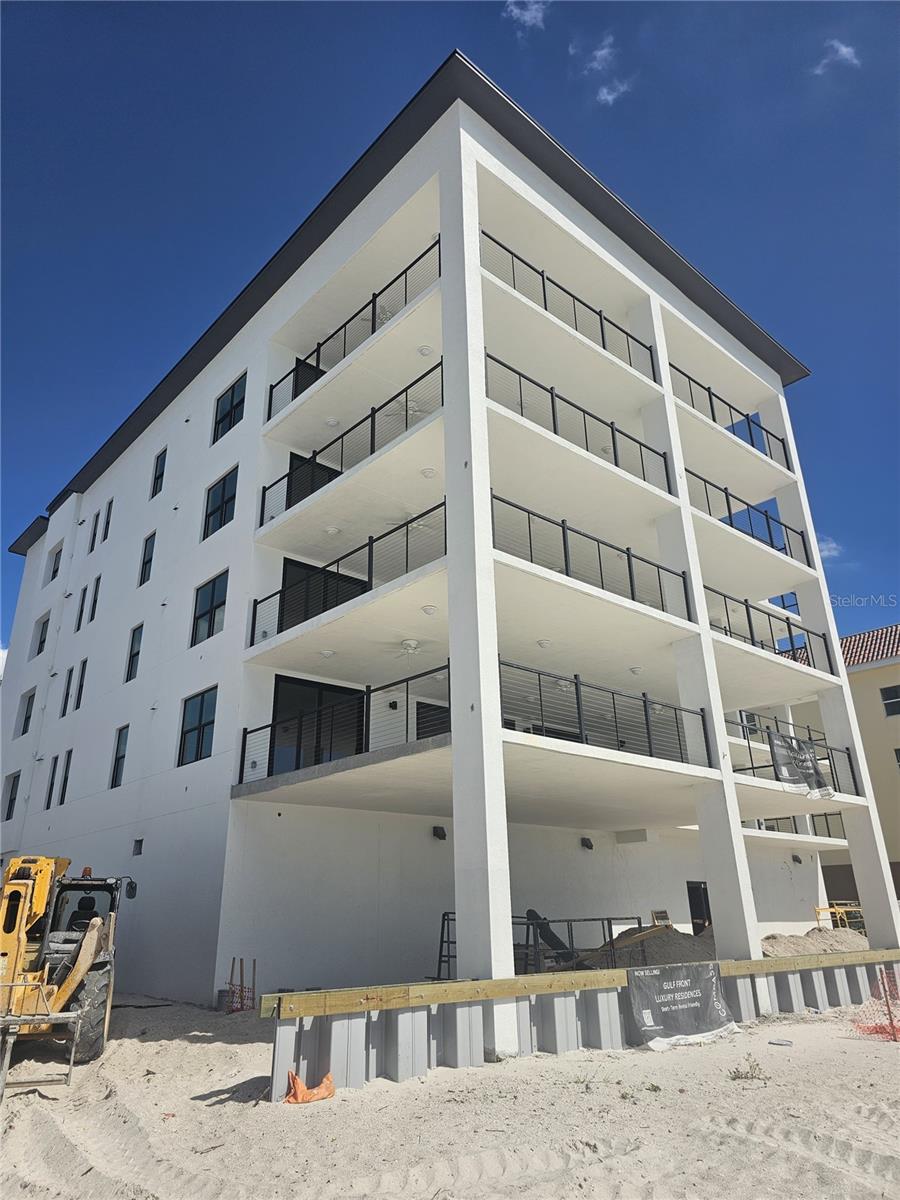 14048 GULF BLVD #301