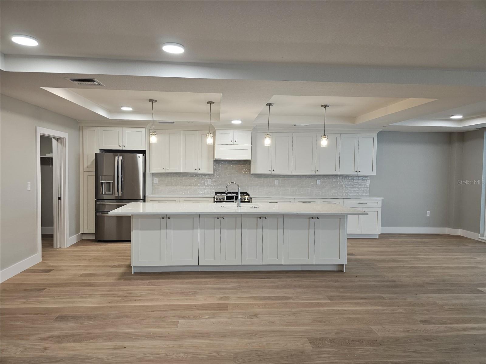 14048 GULF BLVD #301