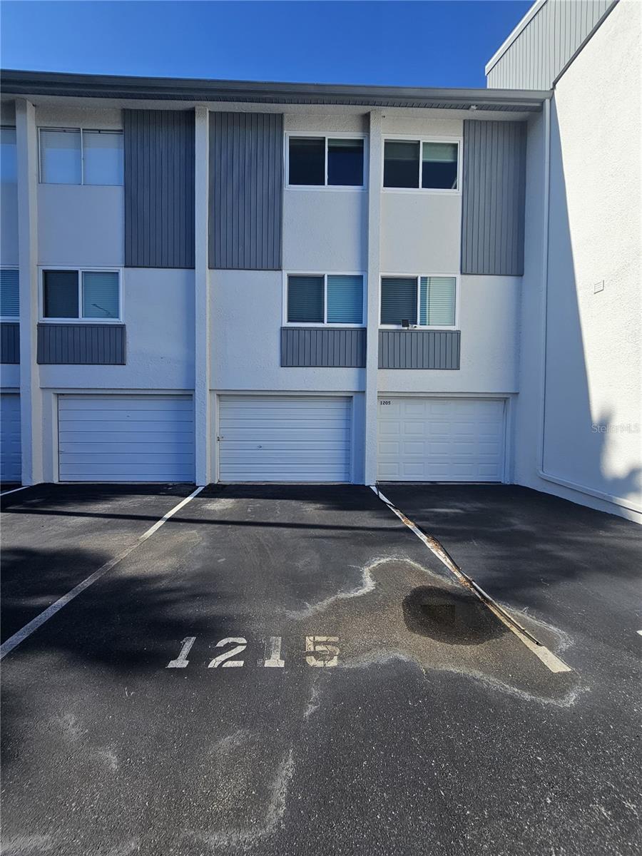 14800 WALSINGHAM RD #1215