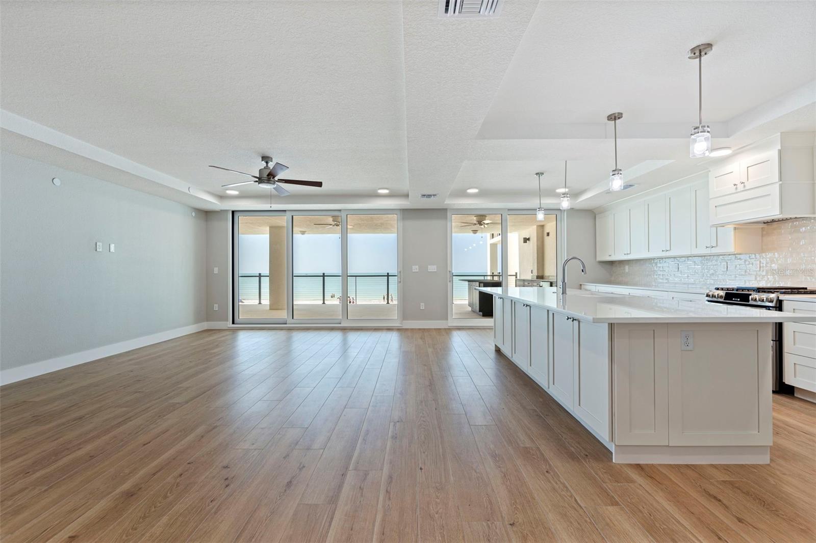 14048 GULF BLVD #202