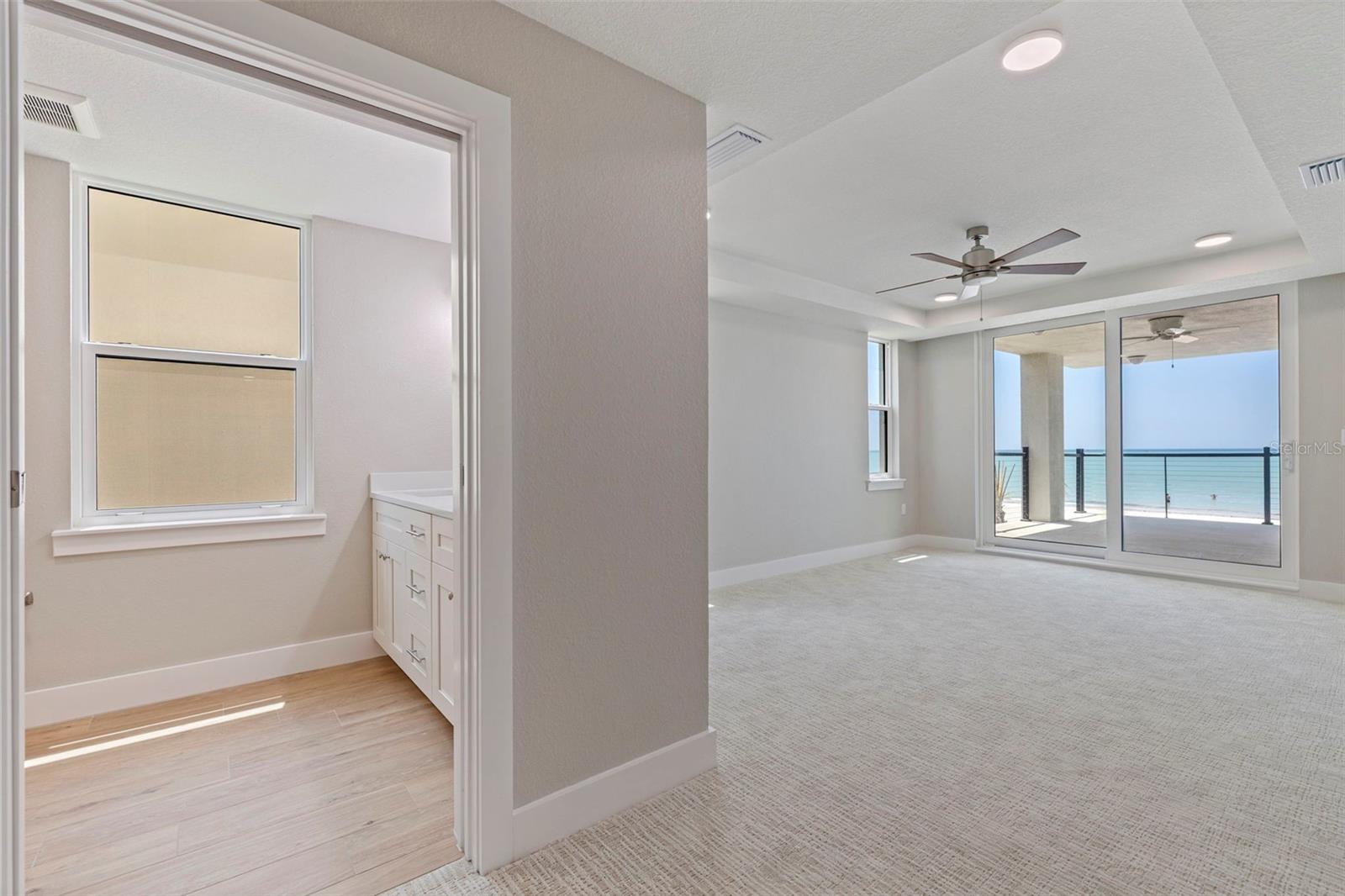 14048 GULF BLVD #202