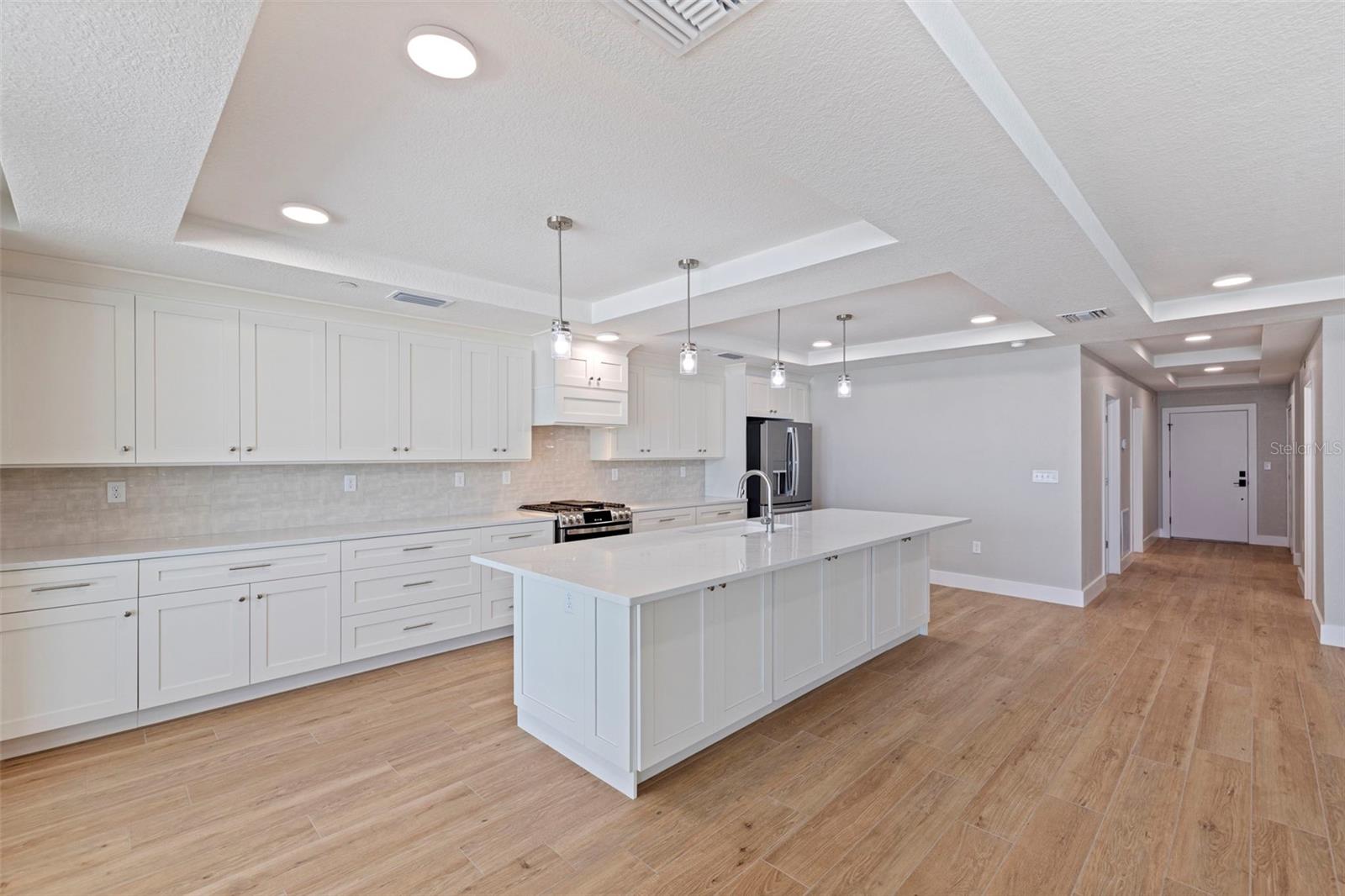 14048 GULF BLVD #202