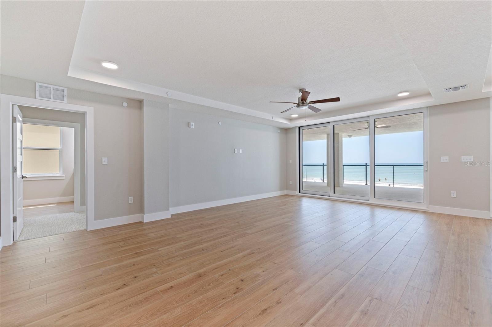 14048 GULF BLVD #202