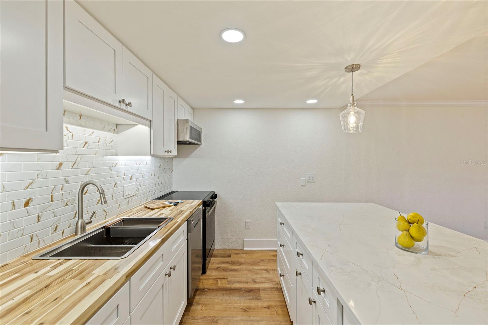 109 16TH AVE #3