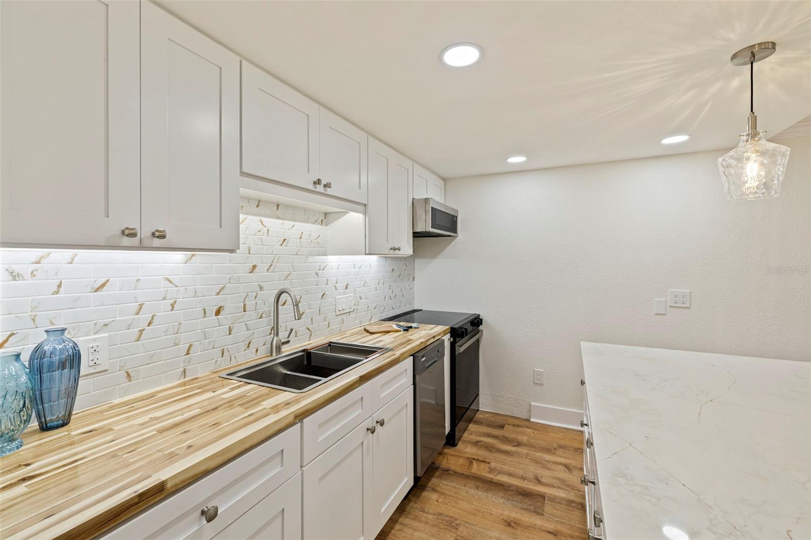 109 16TH AVE #3