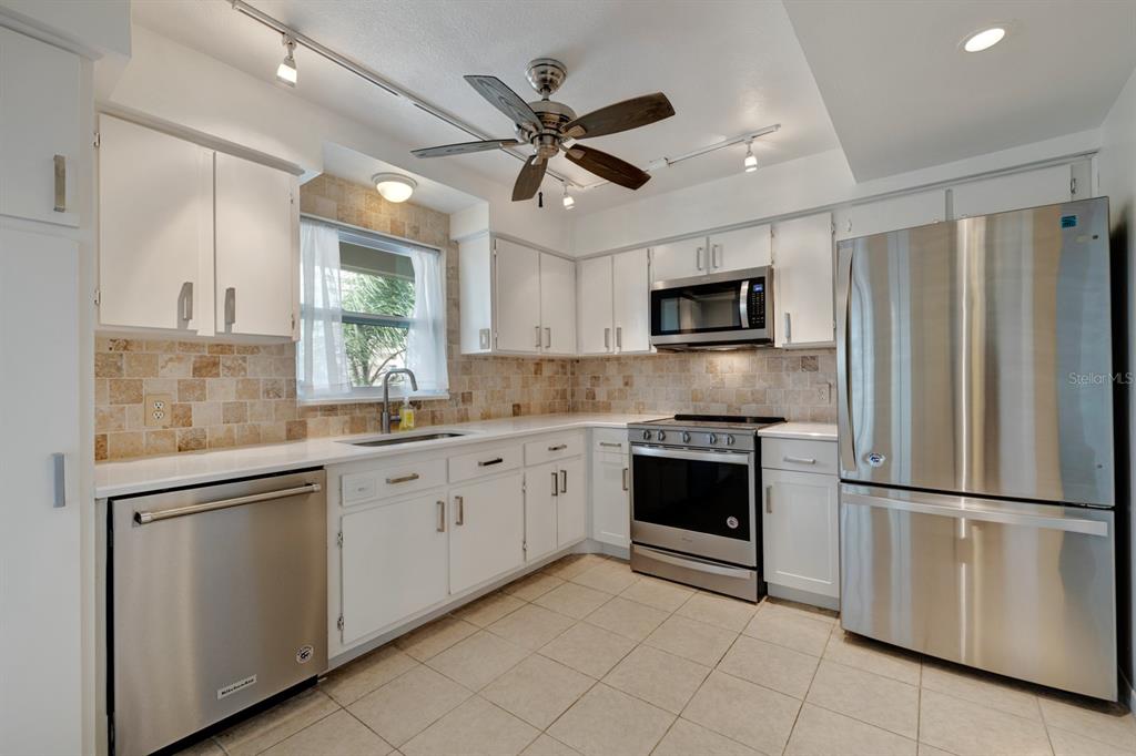 4455 DUHME ROAD Unit: 304