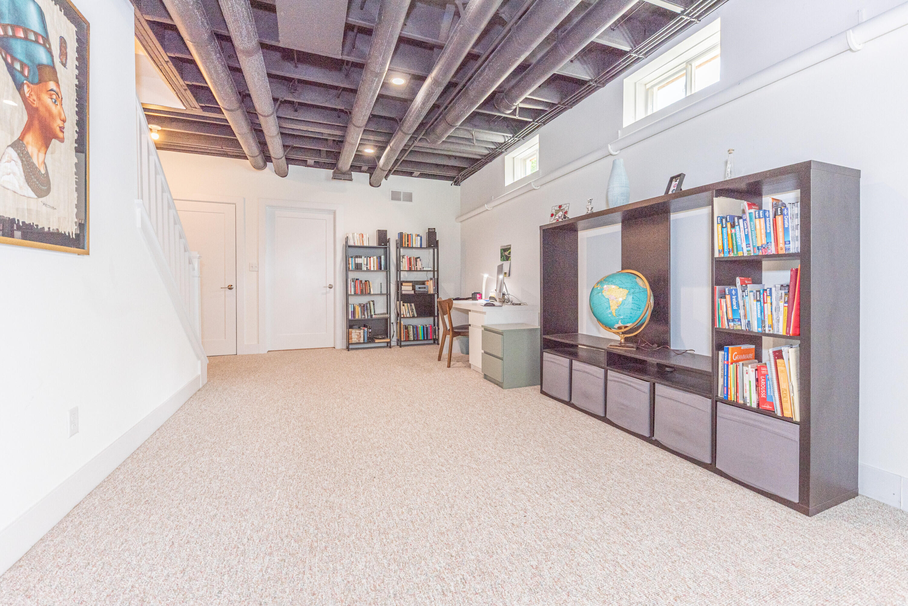 1005 Newport Road