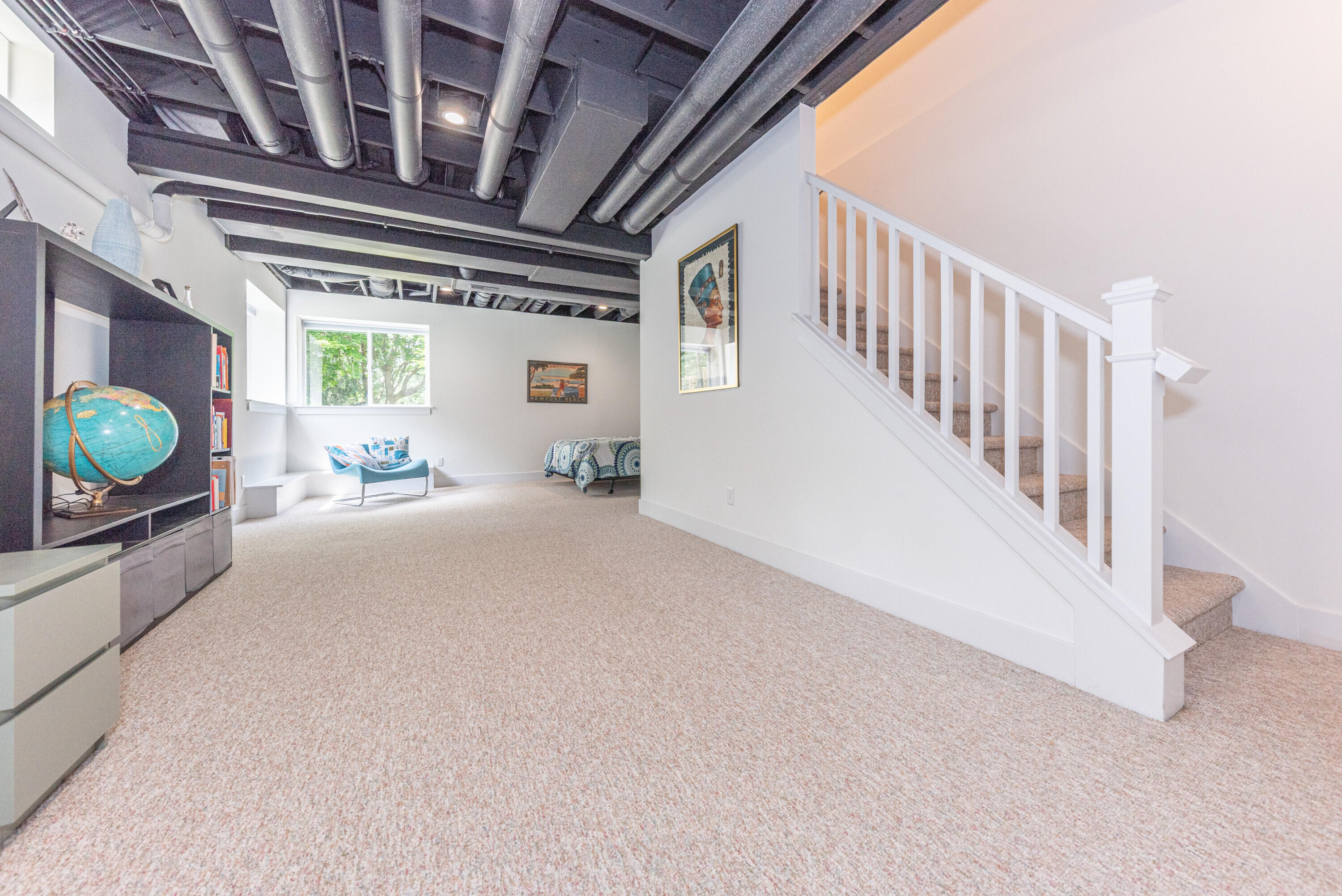 1005 Newport Road