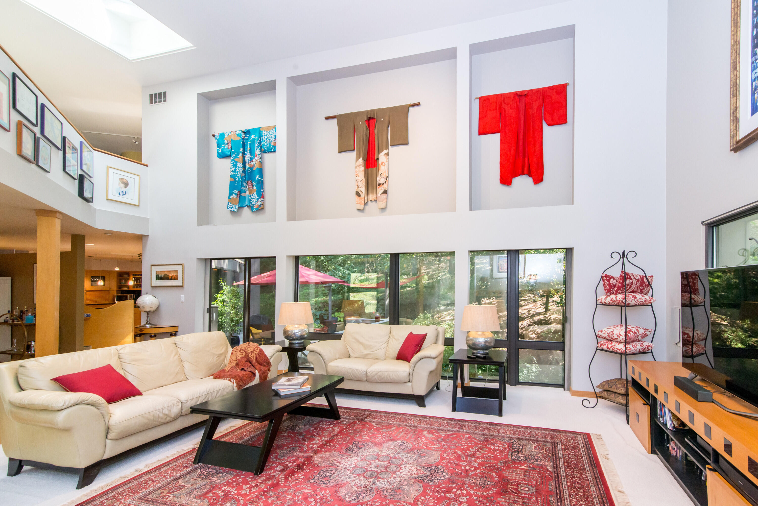 1320 Orkney Drive, Drive