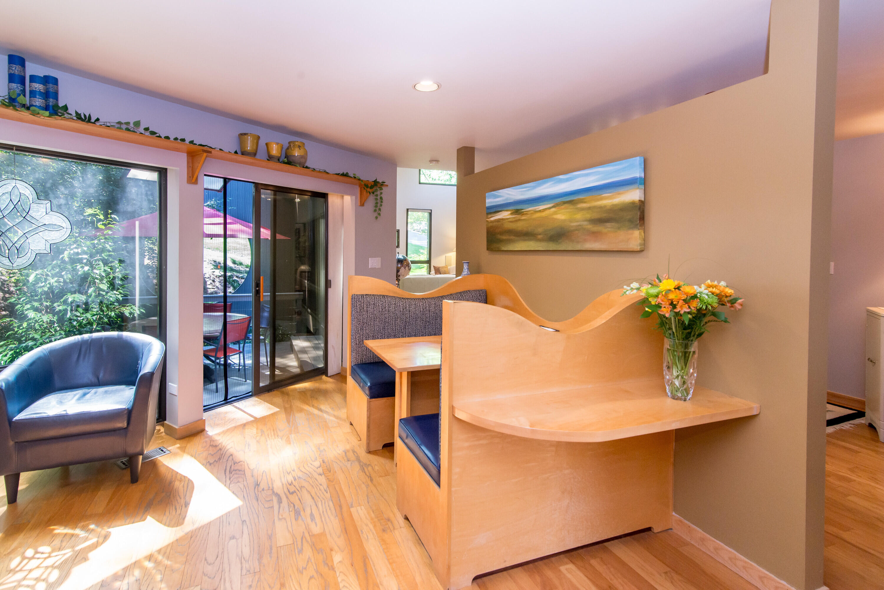 1320 Orkney Drive, Drive