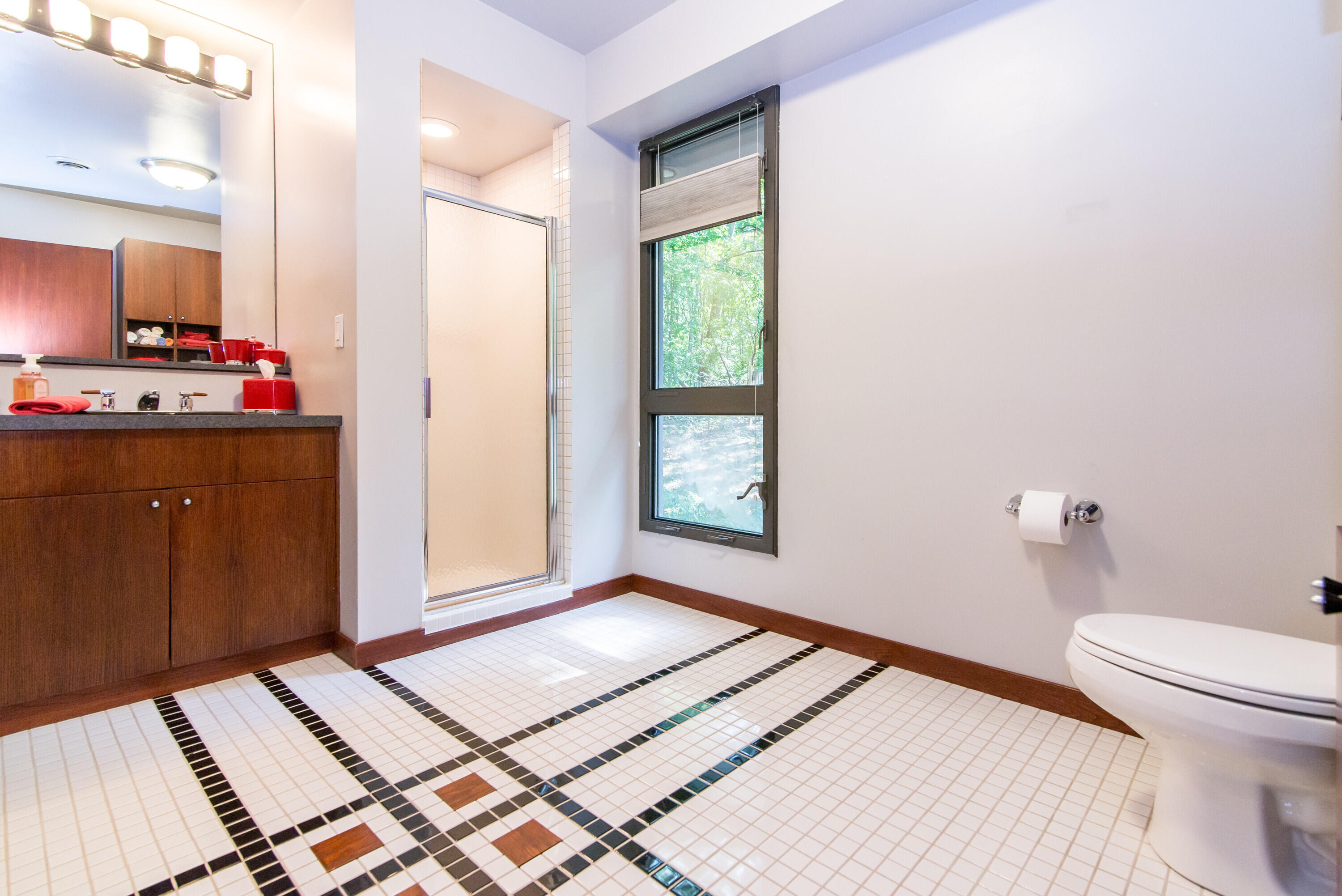 1320 Orkney Drive, Drive