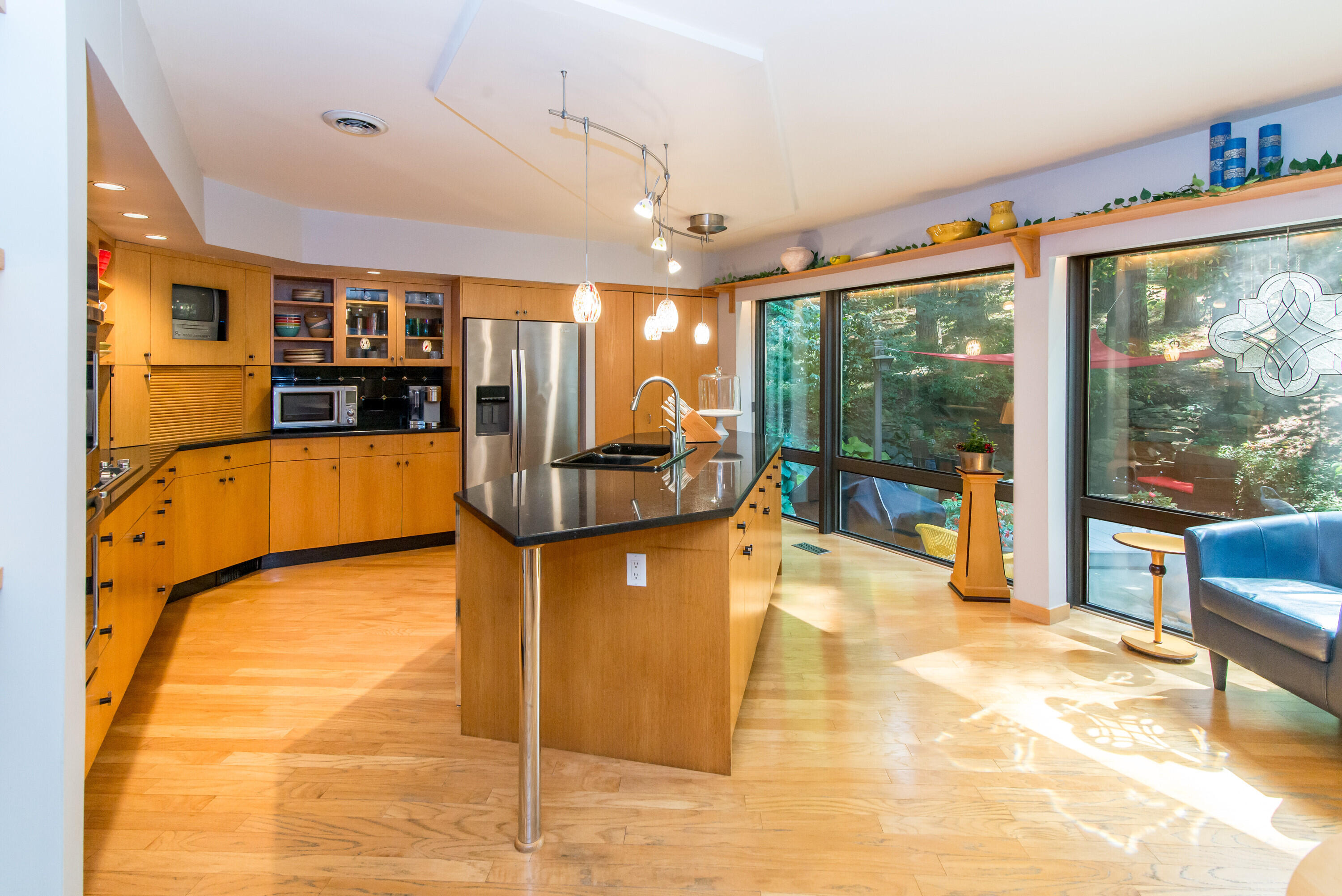 1320 Orkney Drive, Drive