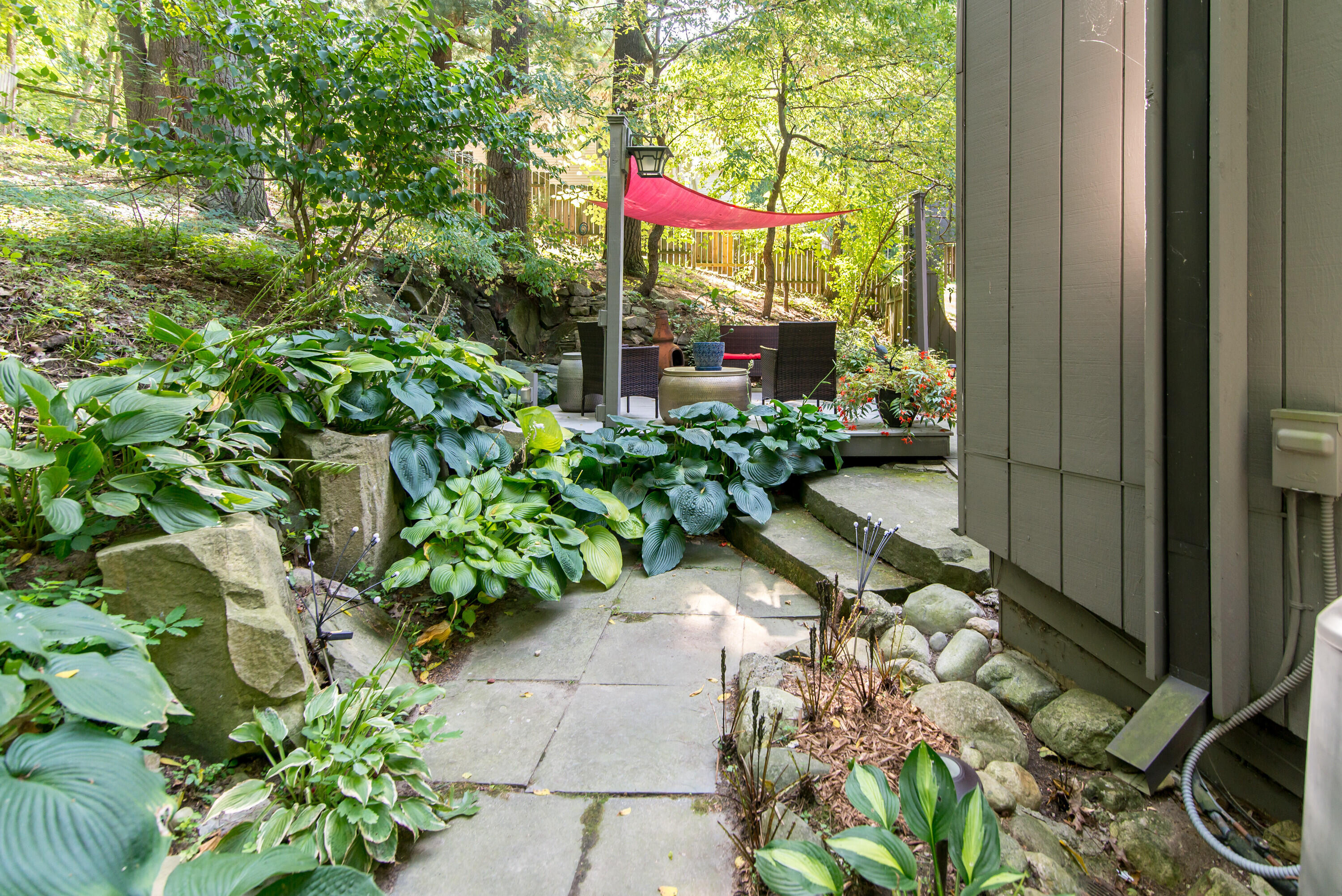 1320 Orkney Drive, Drive