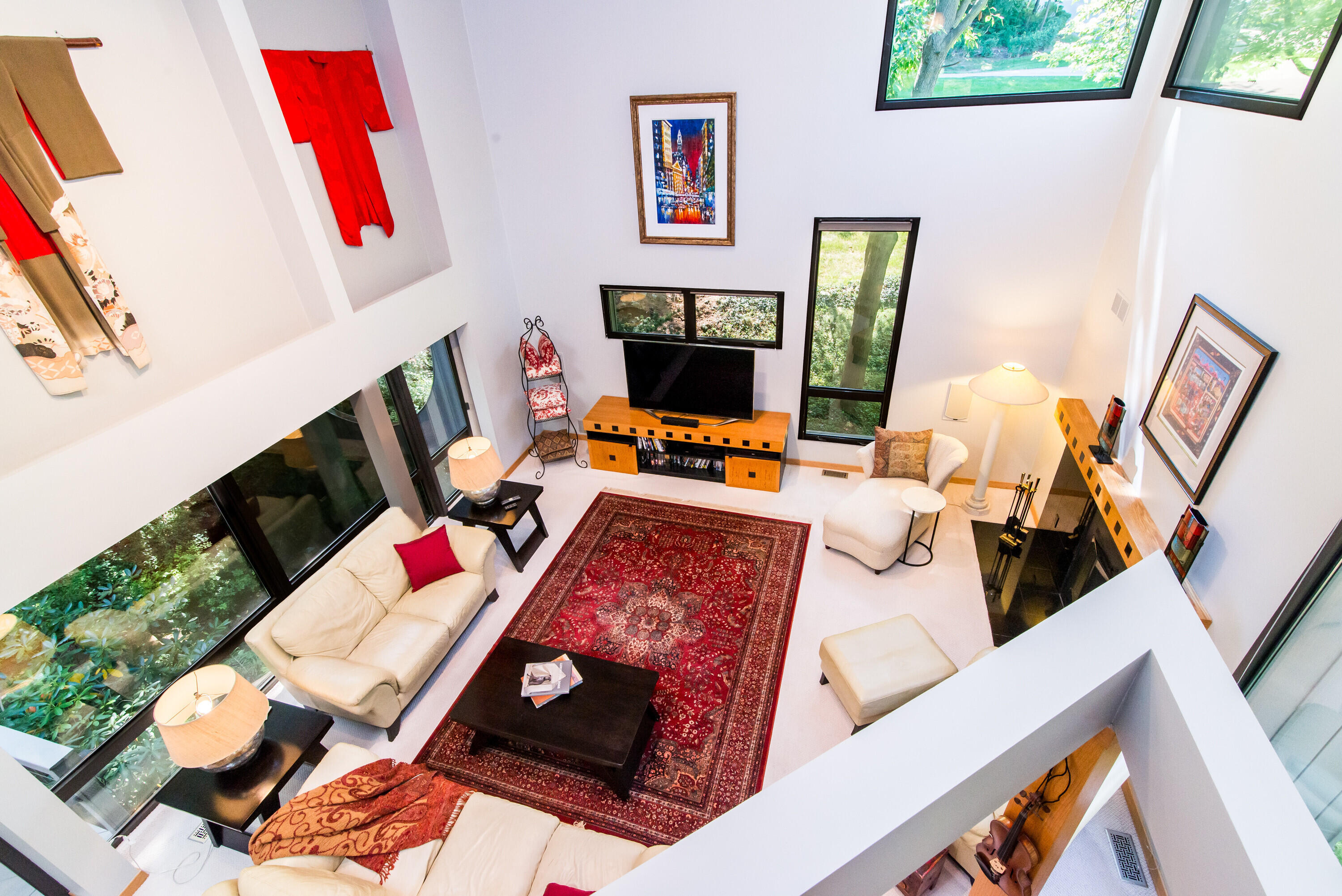 1320 Orkney Drive, Drive