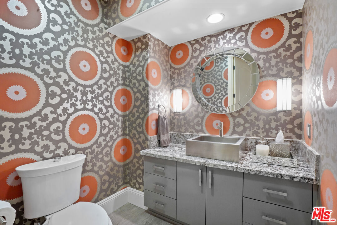 16123 W Sunset Blvd Unit: 202