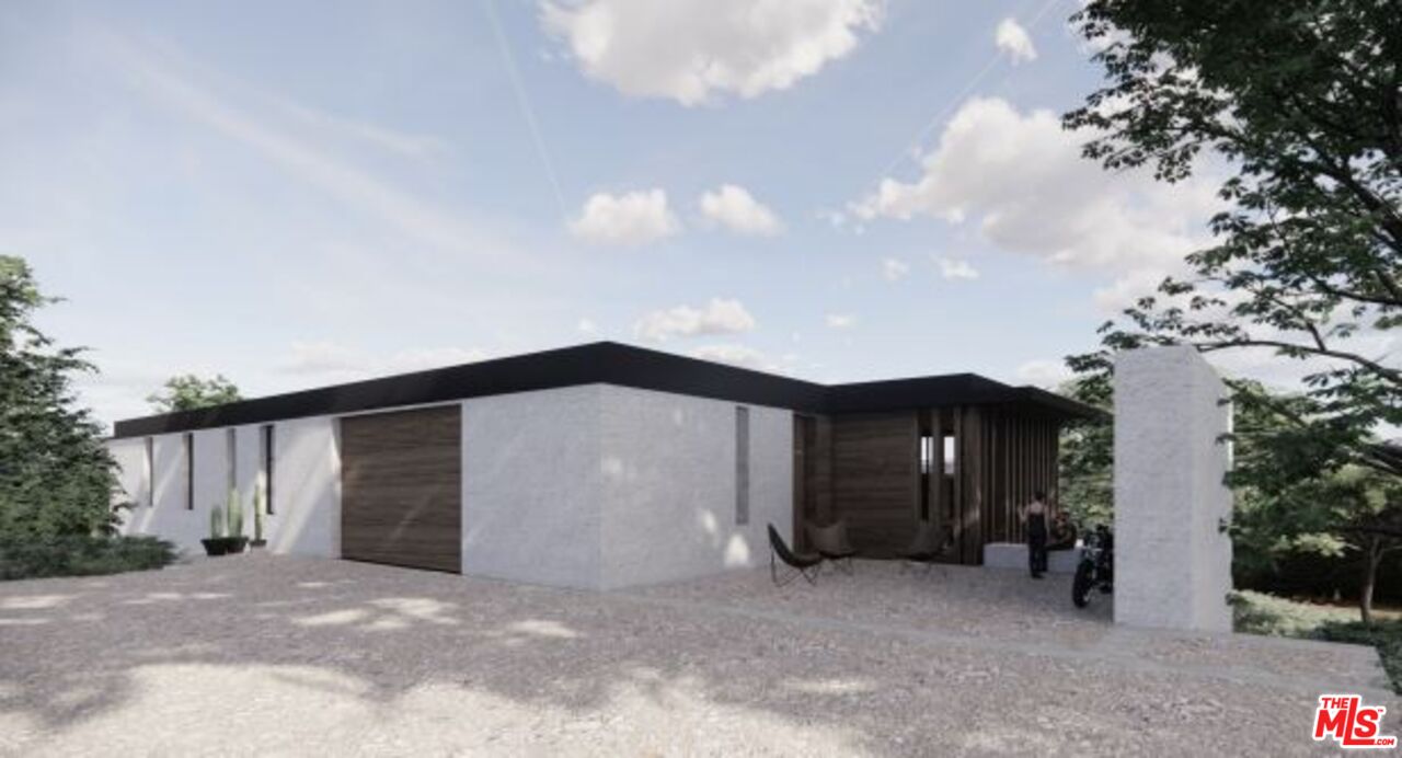 2088 Topanga Skyline Dr