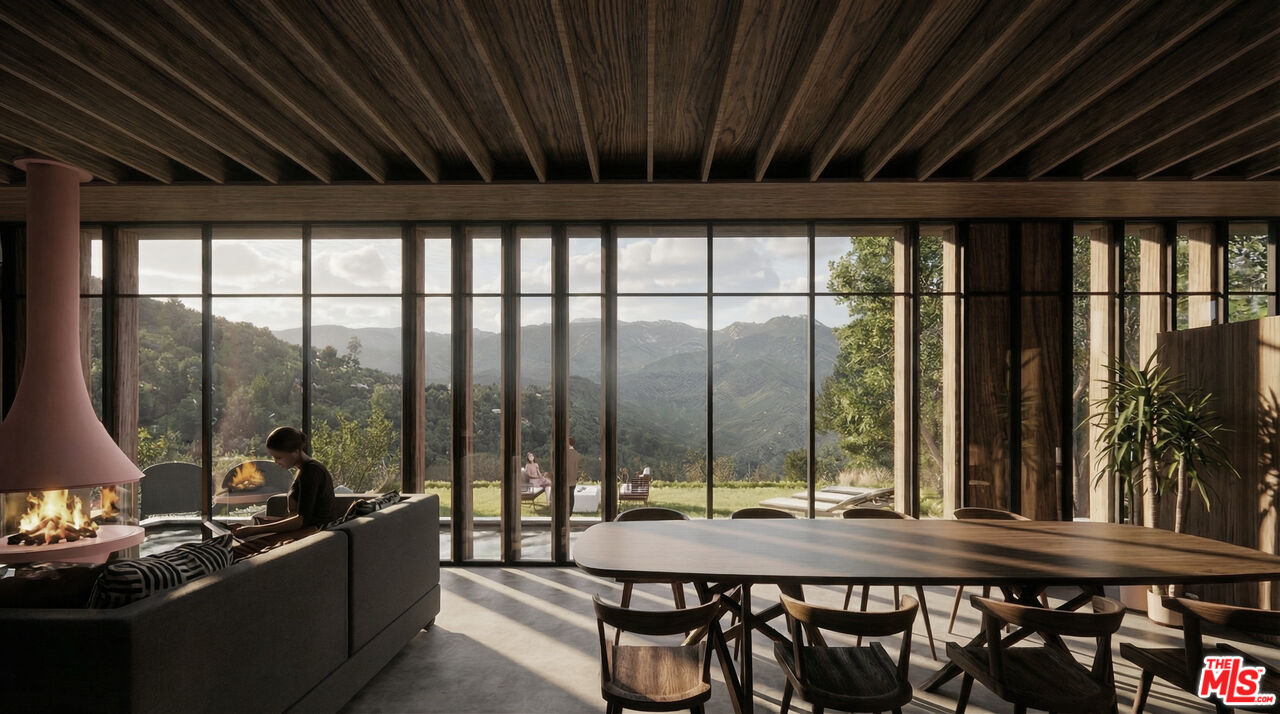 2088 Topanga Skyline Dr