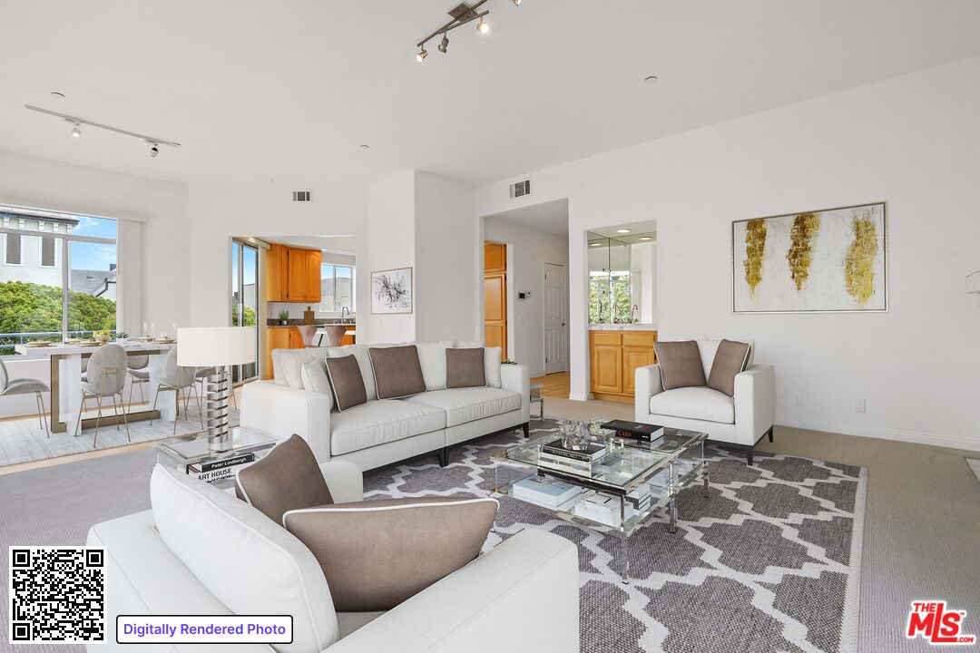 1325 ARIZONA AVE Unit: 201