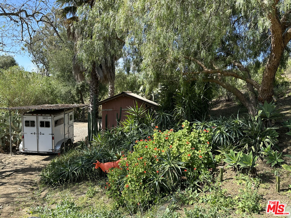 34229 Mulholland Hwy