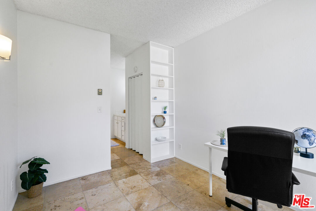 23901 CIVIC CENTER WAY Unit: D133