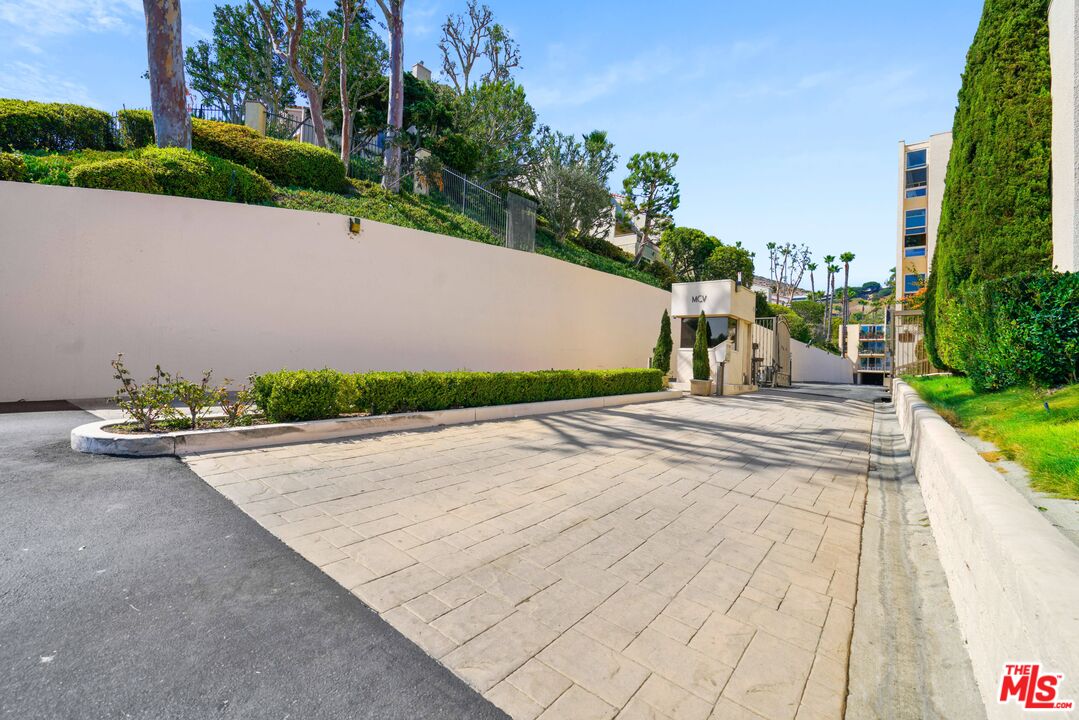 23901 CIVIC CENTER WAY Unit: D133