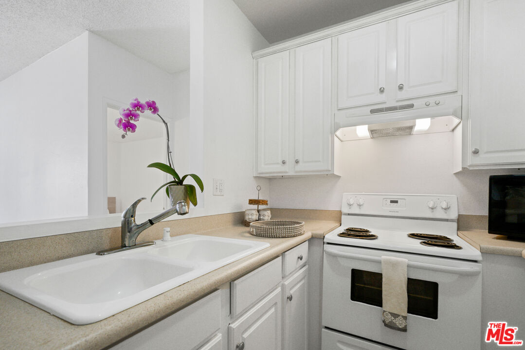 23901 CIVIC CENTER WAY Unit: D133