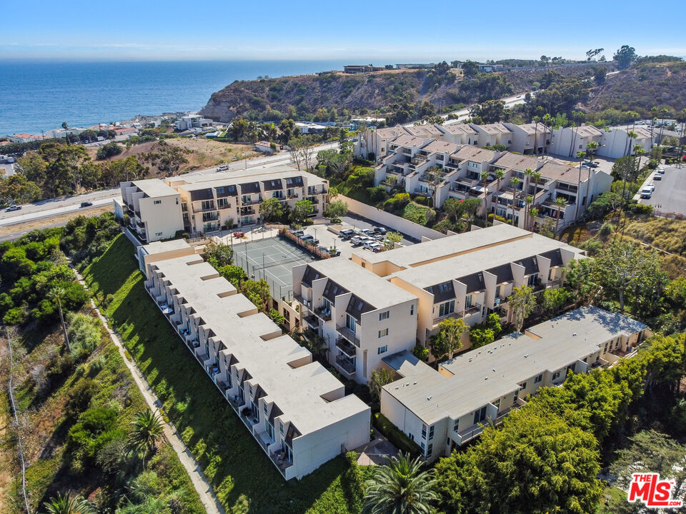 23901 CIVIC CENTER WAY Unit: D133