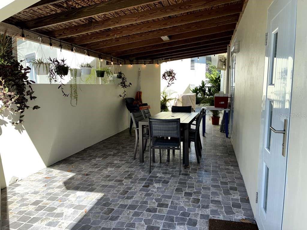 Car 2 K101 CAR 2 K101