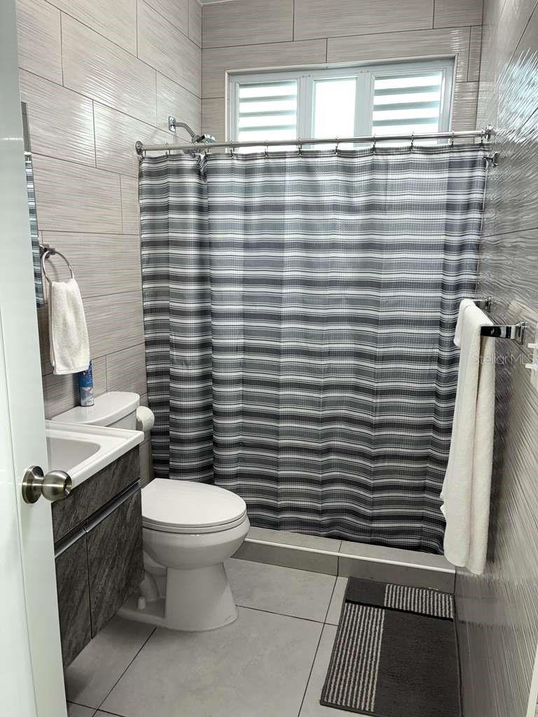 Car 2 K101 CAR 2 K101