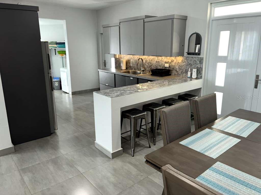 Car 2 K101 CAR 2 K101