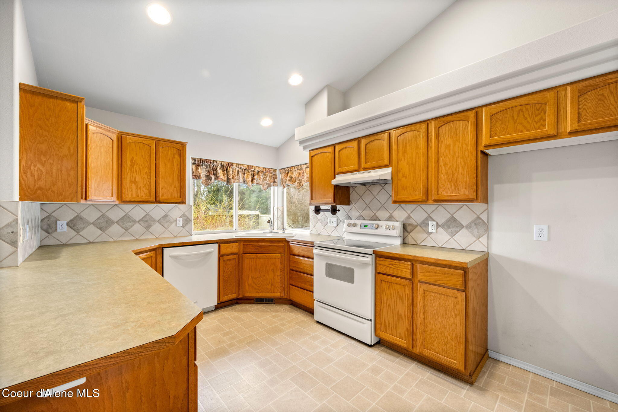 5760 N STAFFORD RD, Coeur d'Alene